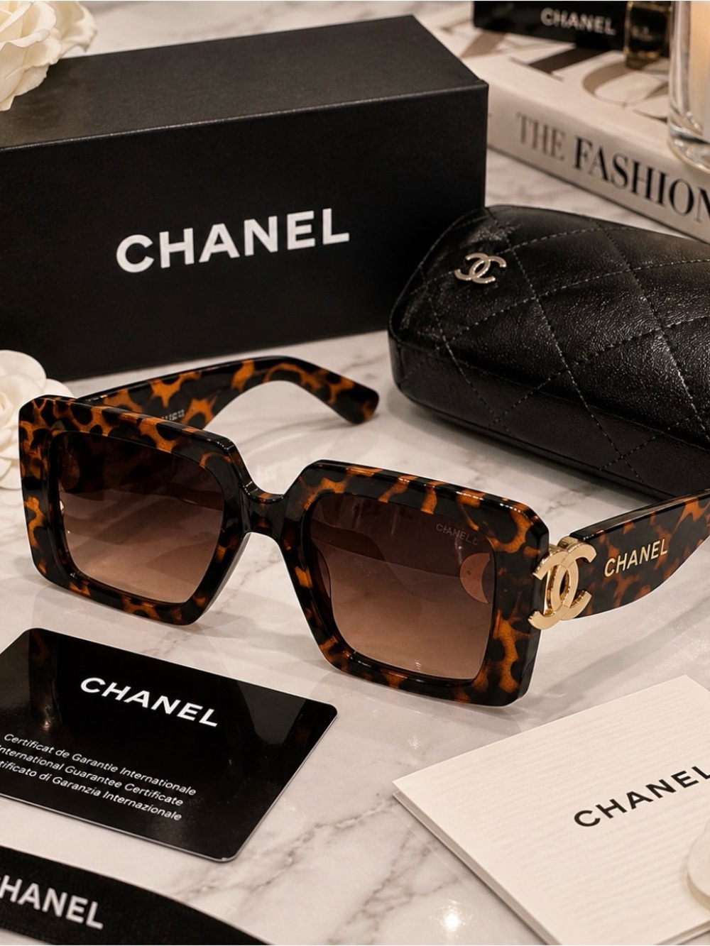 Tortoiseshell Square Sunglasses with Gold CC Accent - Brown Gradient